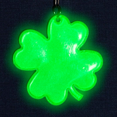 LUCKY CLOVER reflective key ring,  green